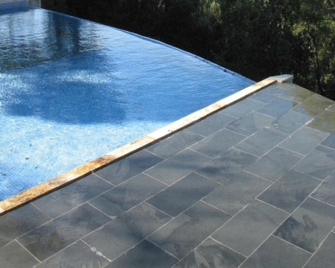 3VGroup Chuyên Cung Cấp Đá Hồ Bơi Tại Tỉnh Long An