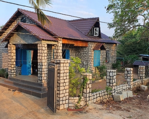 Công Trình Nhà Cổ Điển Với Đá Cubic Của 3VStone Tại DakLak