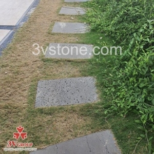 Đá Bazzan Tổ Kiến lát sân vườn