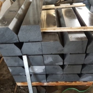 Đá Bó vỉa Bazzan Đen