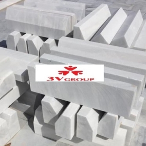 Đá Bó vỉa Trắng