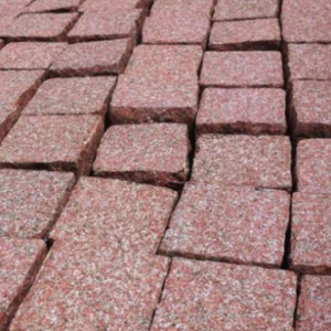 Đá Cubic Đỏ Bình Định cắt quy cách