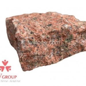 Đá Cubic Đỏ Bình Định chẻ tay