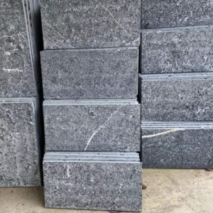 Đá Lát vỉa hè Đường đi Xanh Đen Khò lửa