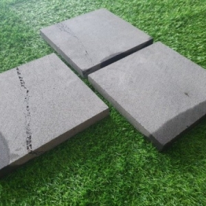 Đá tổ kiến lát sân vườn