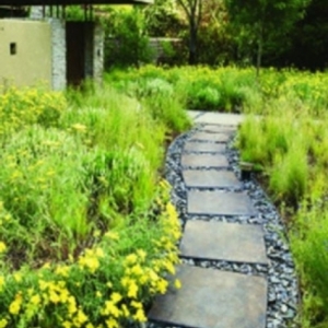 Đá tự nhiên lát sân vườn 28